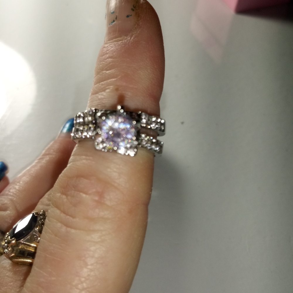 Gorgeous Wedding Set - Picture 5 of 6